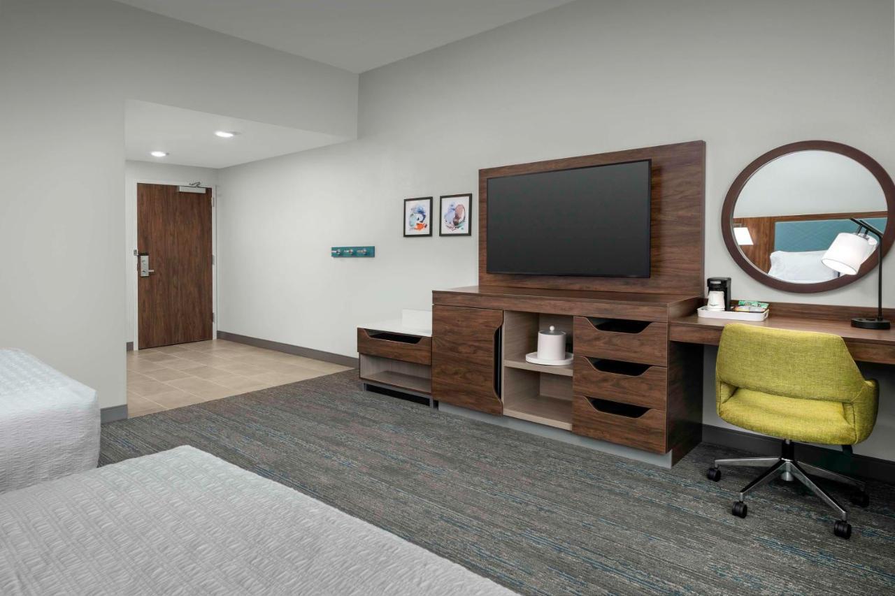 Hampton Inn Orlando Southeast Nona Narcoossee エクステリア 写真